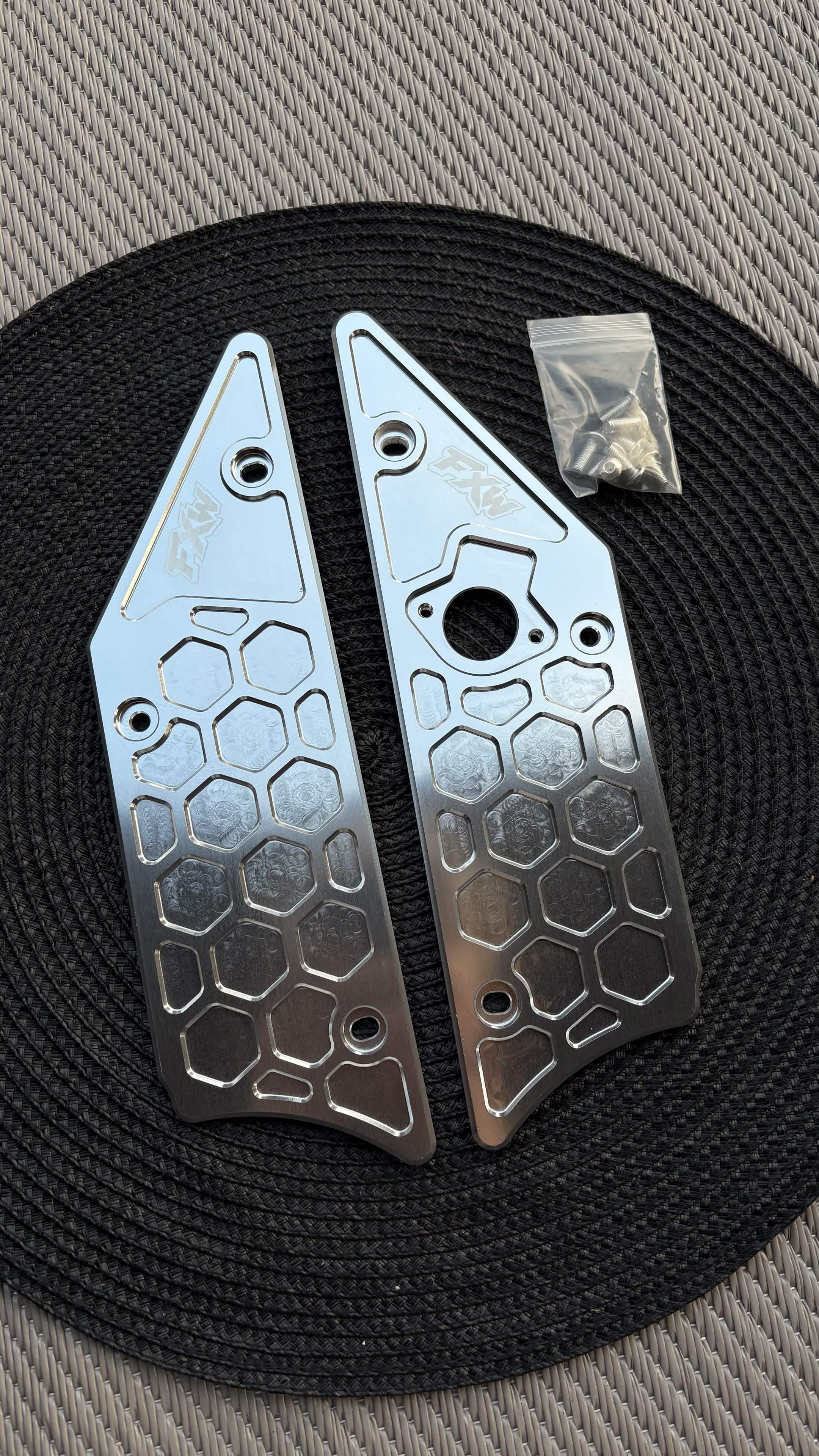 FxW Talaria XxX Metal Side Panels BLACK/SILVER