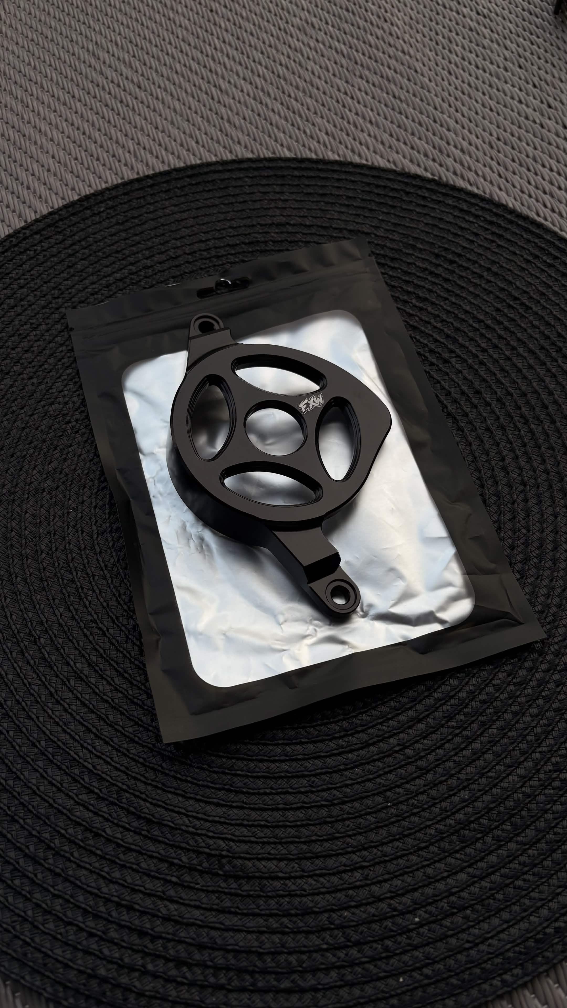 FxW Aluminum Motor Cover For Talaria XXX SILVER/BLACK
