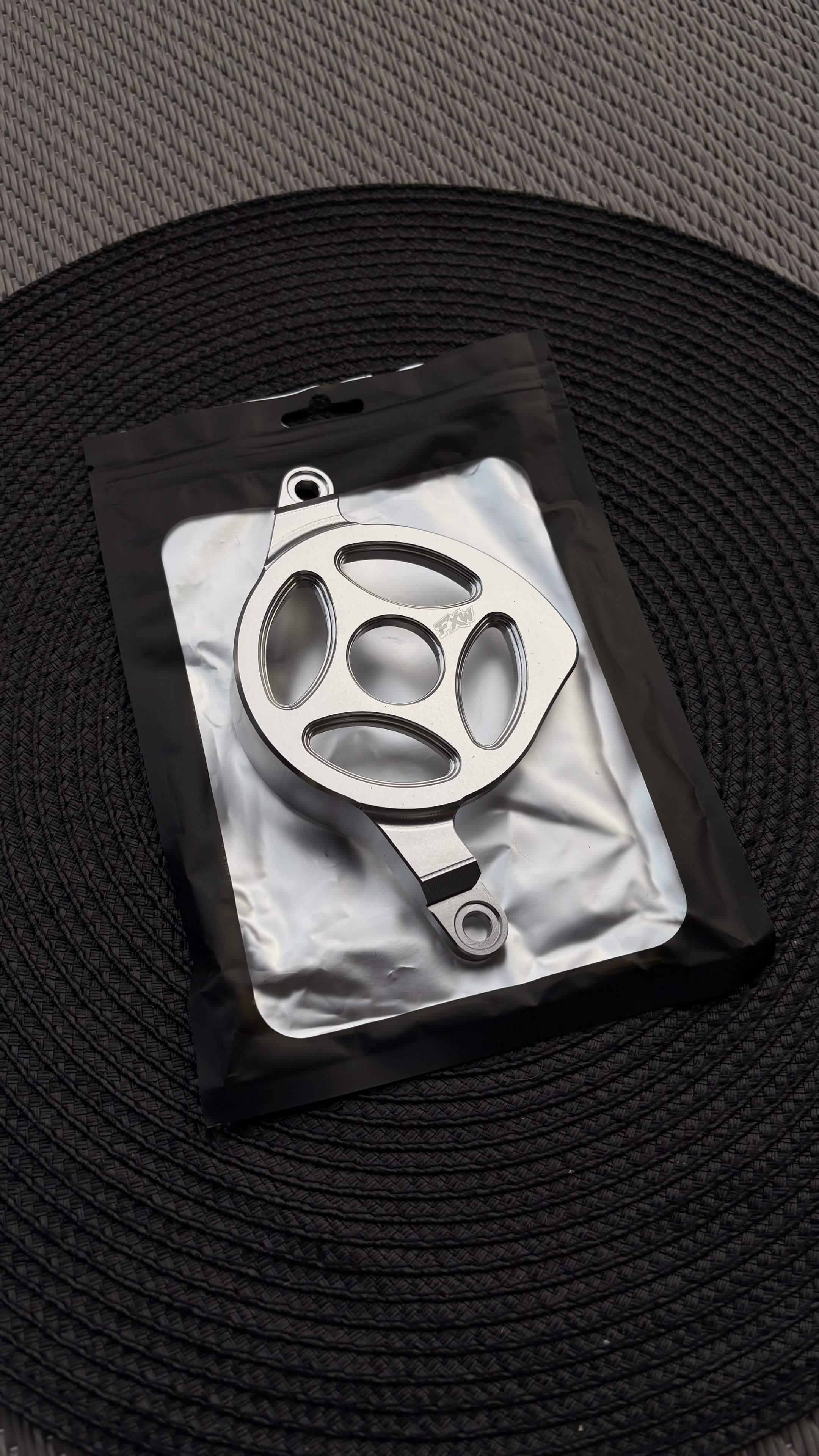 FxW Aluminum Motor Cover For Talaria XXX SILVER/BLACK