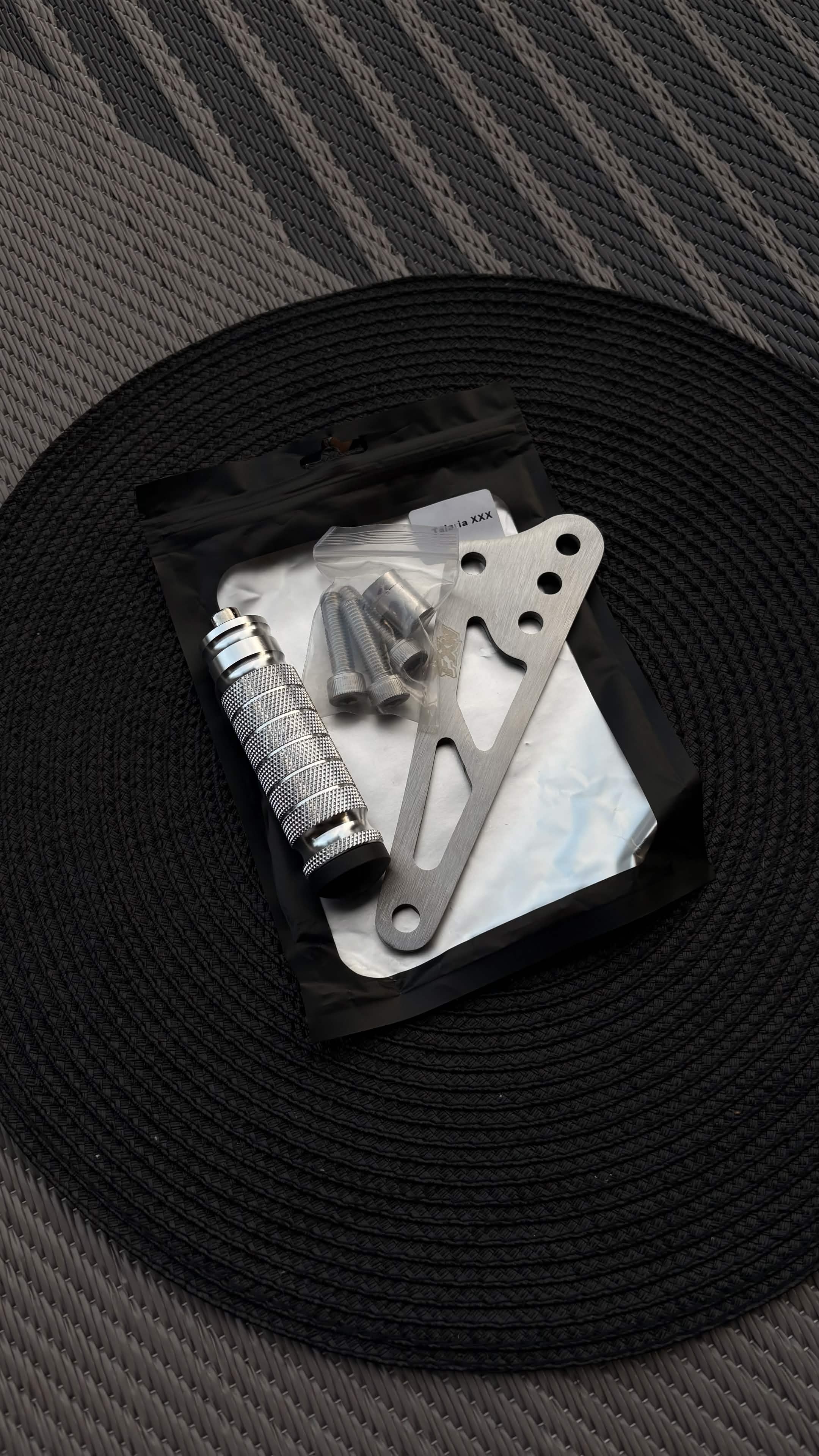 FxW Foot Lock - Talaria XXX SILVER/BLACK