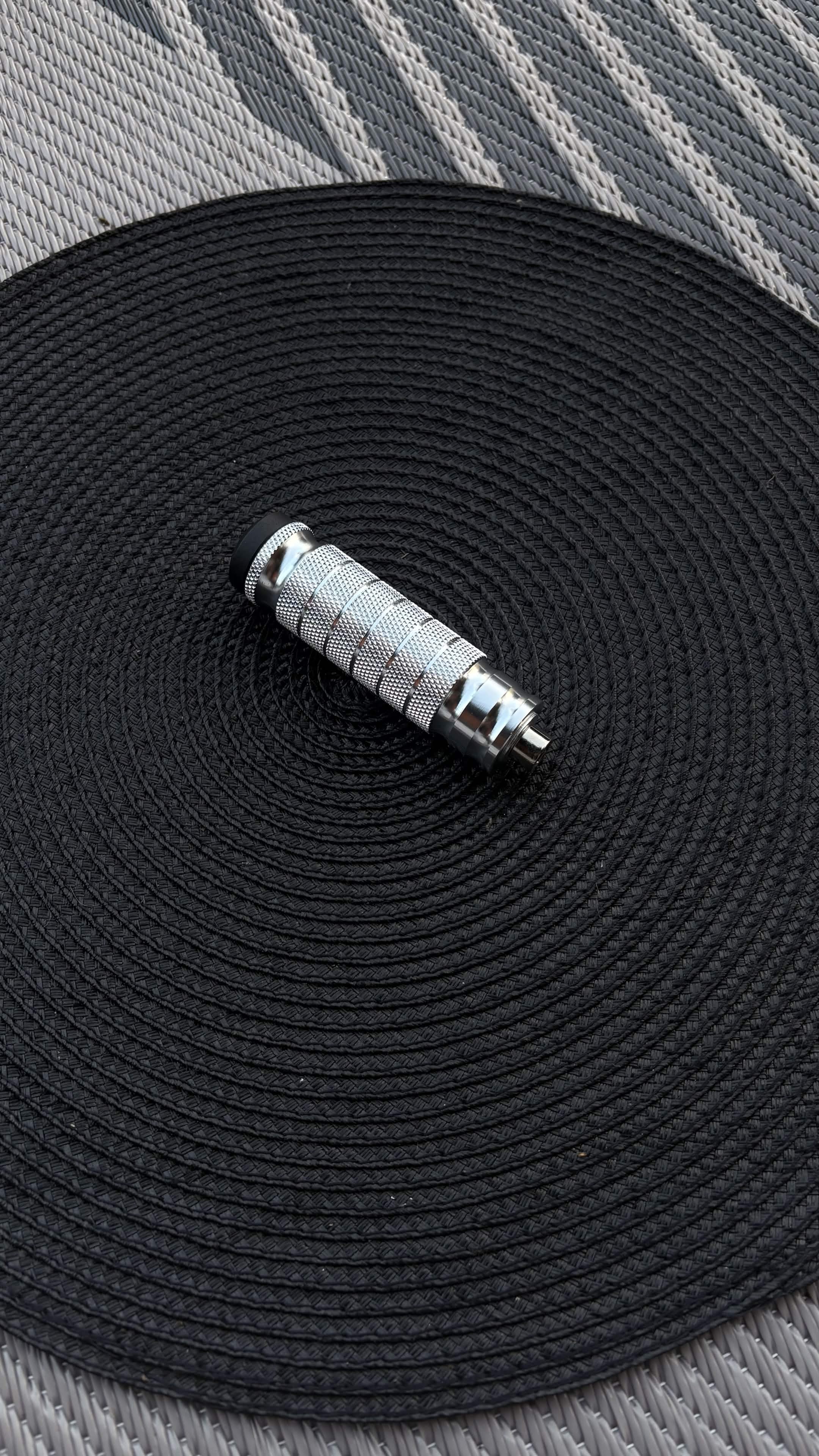 FxWorks Foot Lock Kit for Surron Ultra Bee & Talaria Komodo SILVER/BLACK