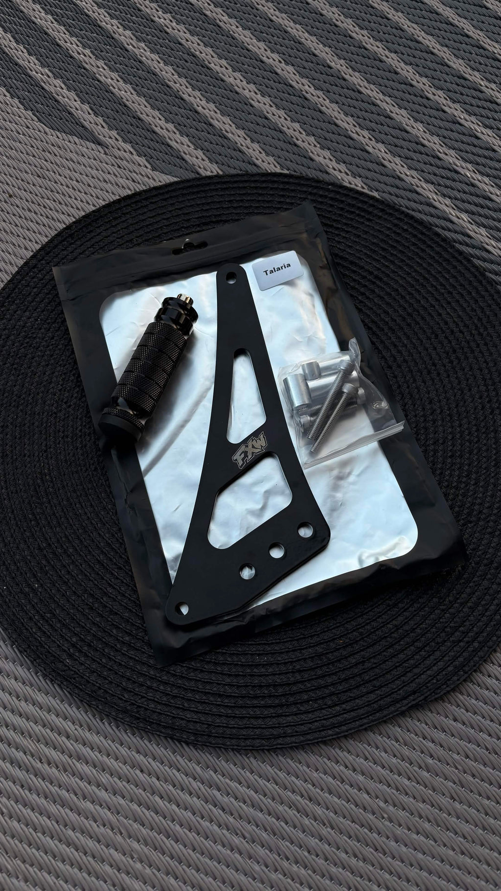 FxWorks Foot Lock Kit - Talaria R / MX3 / MX4 SILVER/BLACK