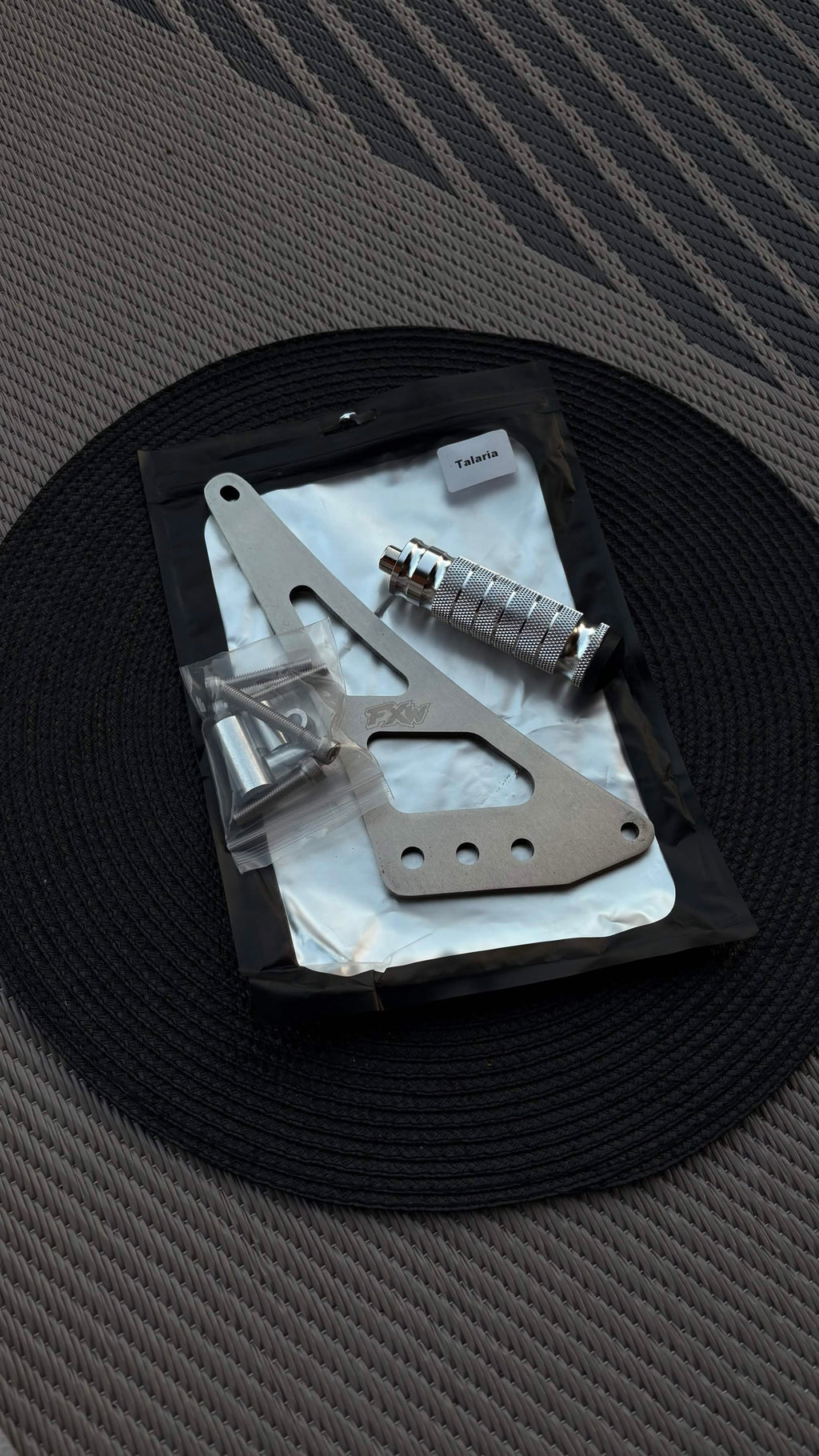 FxWorks Foot Lock Kit - Talaria R / MX3 / MX4 SILVER/BLACK