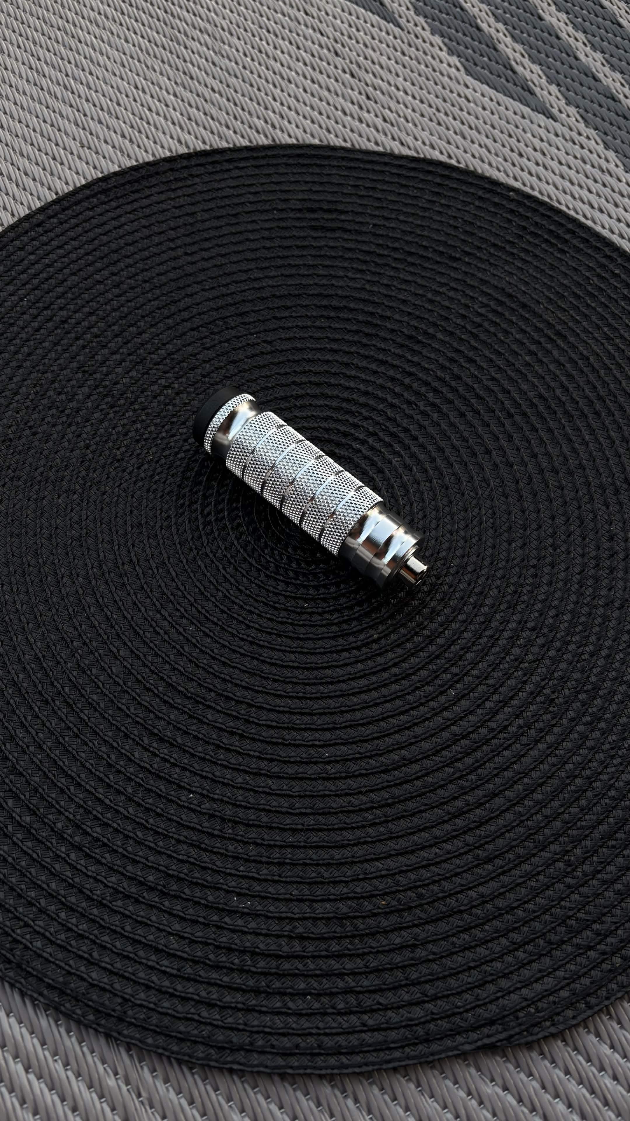 FxWorks Foot Lock Kit - Talaria R / MX3 / MX4 SILVER/BLACK