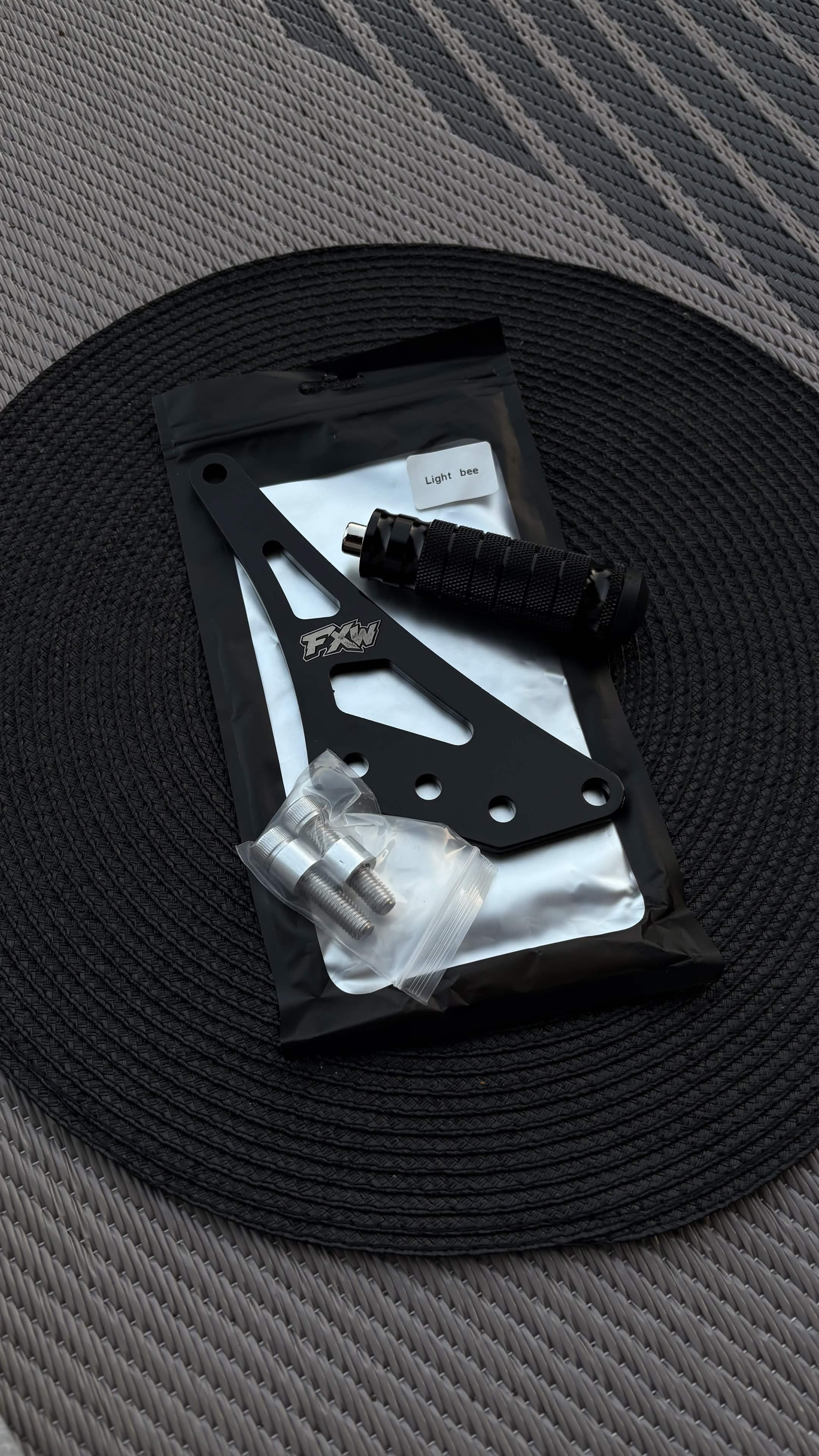 FxWorks Foot Lock Kit for Surron Light Bee X SILVER/BLACK