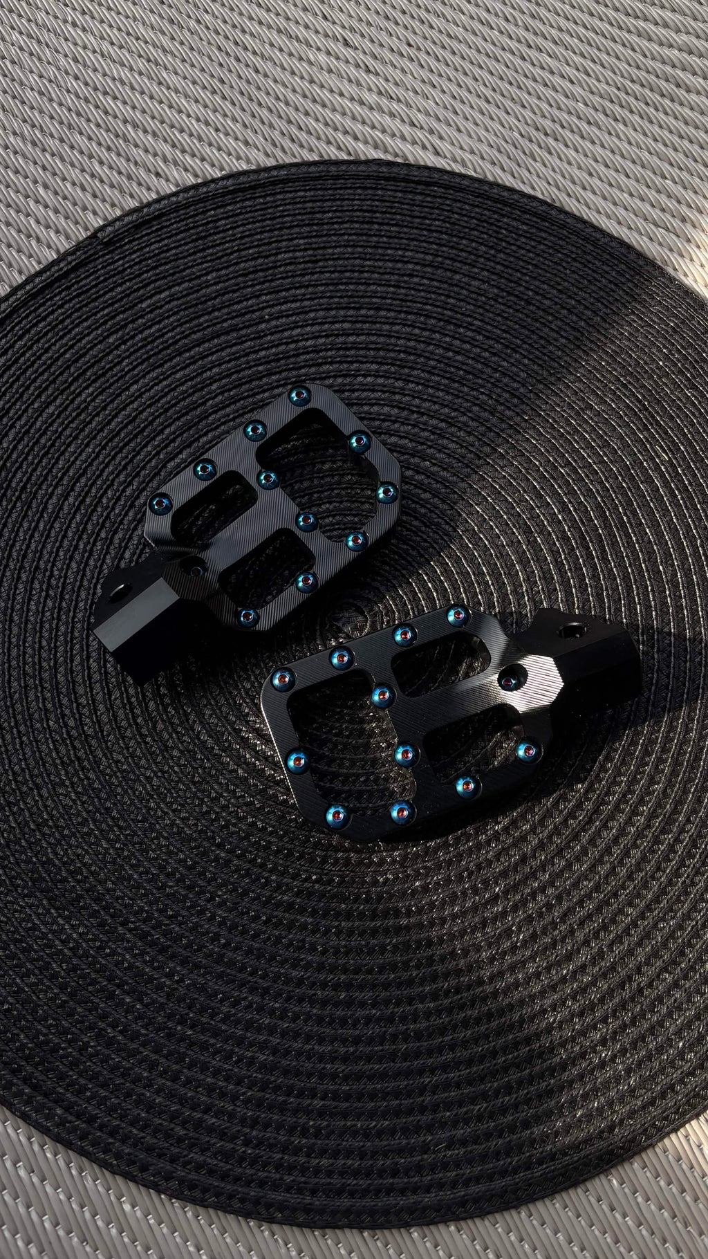 FxW Wide Footpegs with Titanium Bolts Black/Silver - Fits On Most Bikes