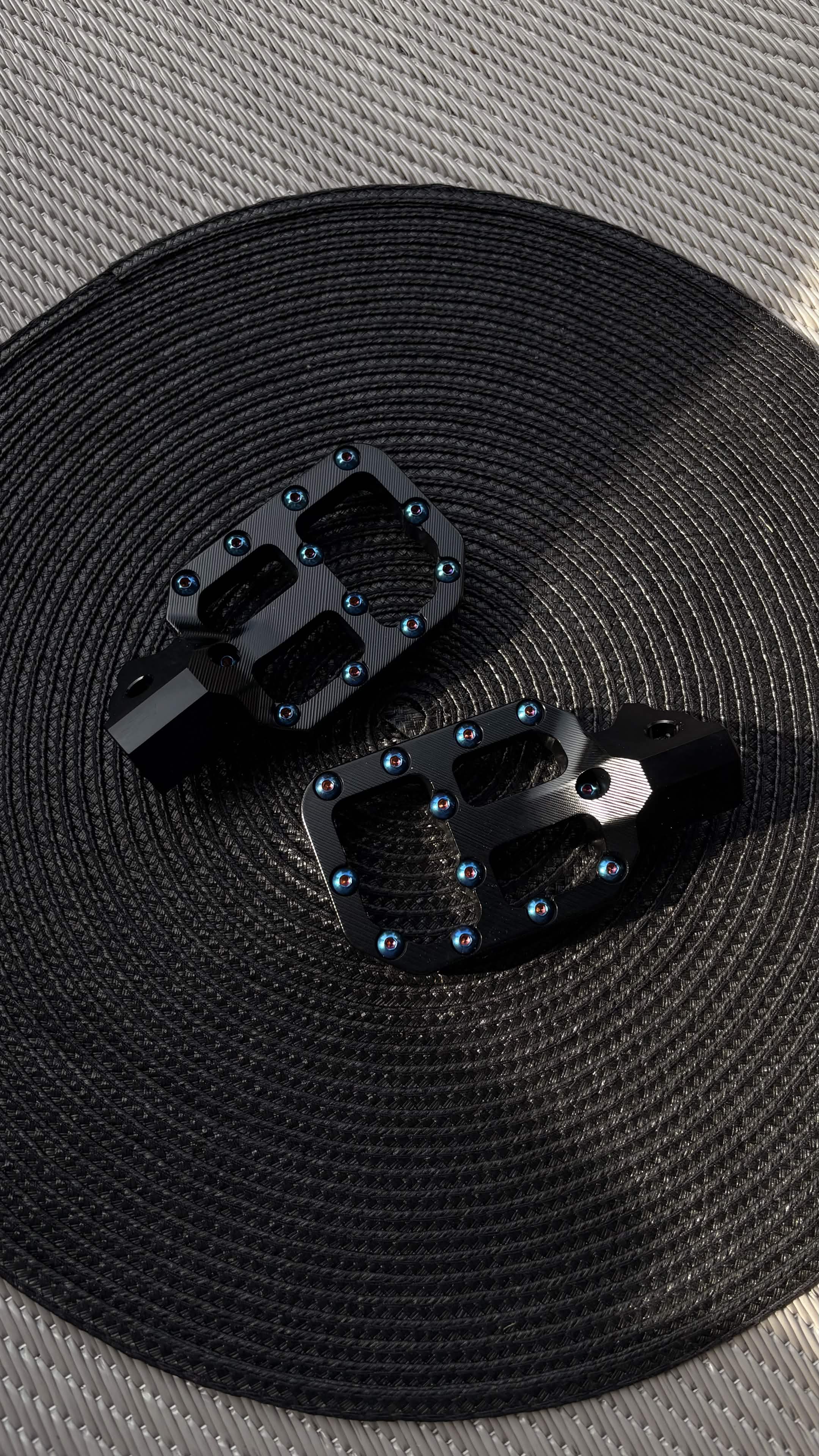 FxW Wide Footpegs with Titanium Bolts Black/Silver - Fits On Most Bikes